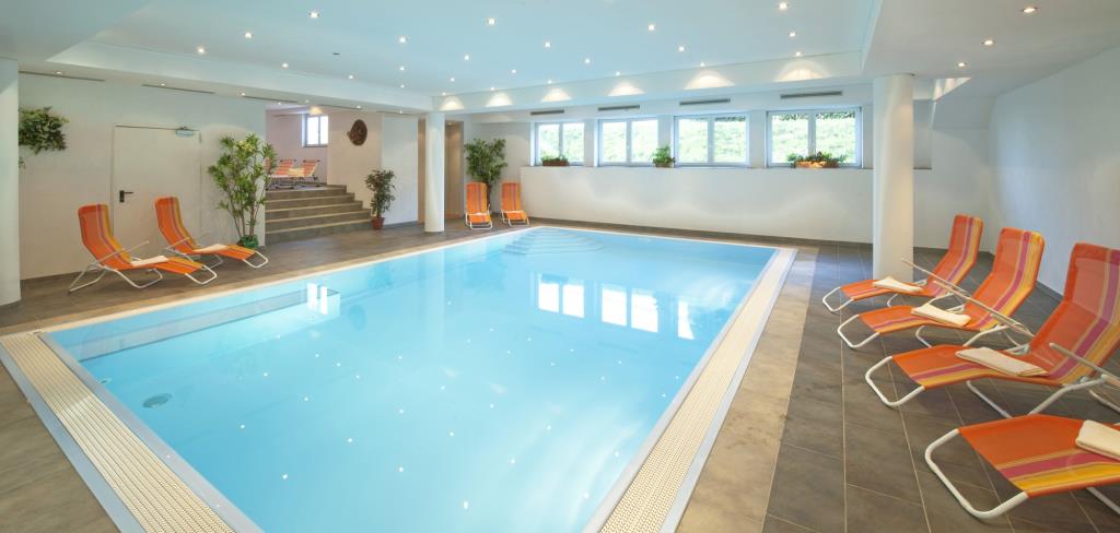 Hotel Edelweiss Alpenhotel - Piscina