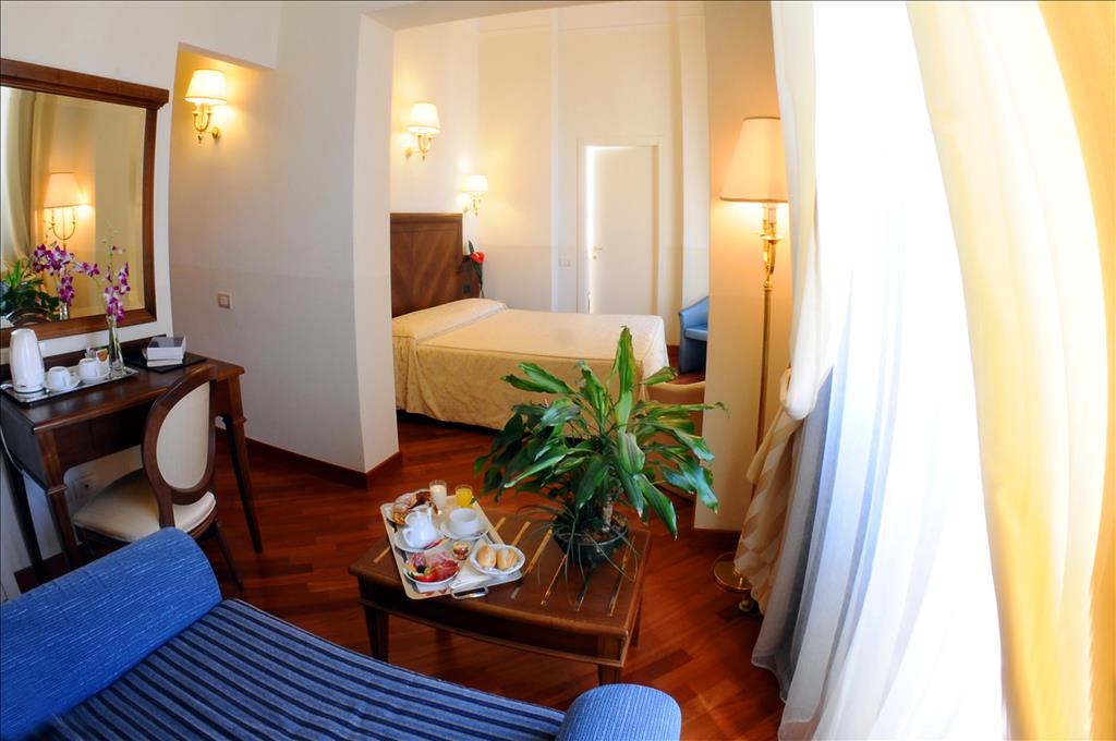Hotel embassy - Camera