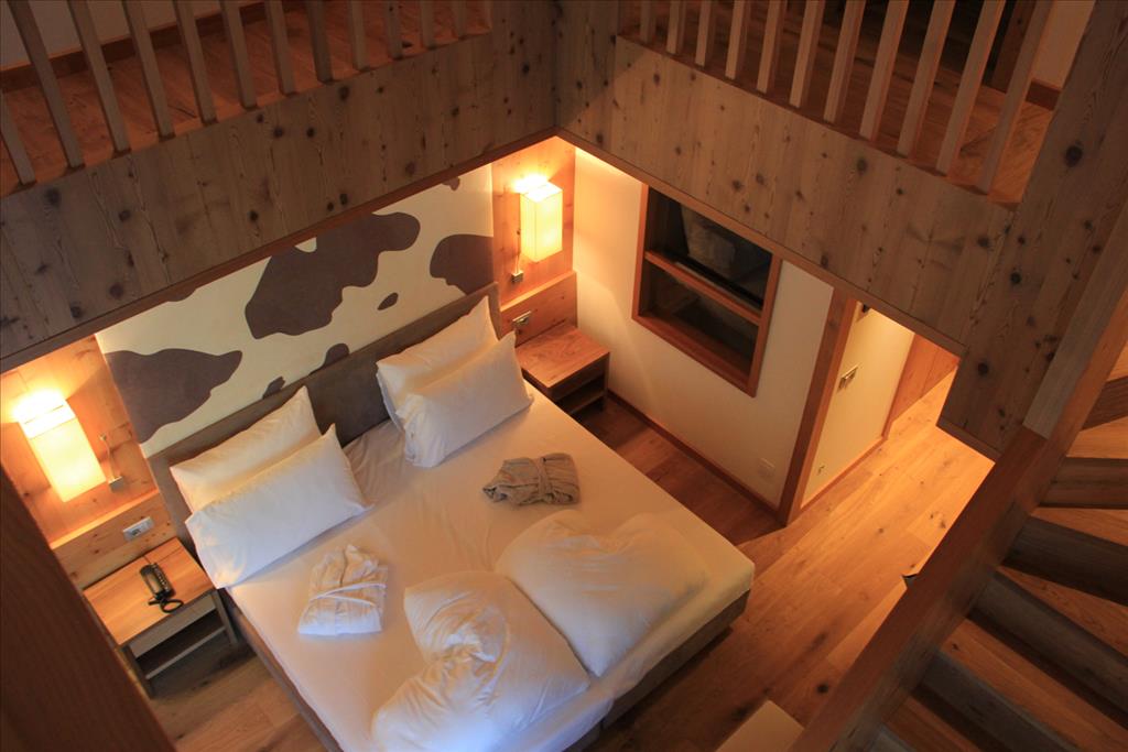 Hotel Emmy  - Camera