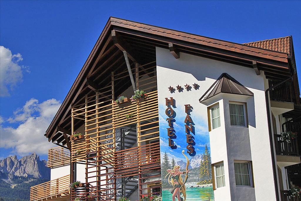 Hotel Fanes - Esterno