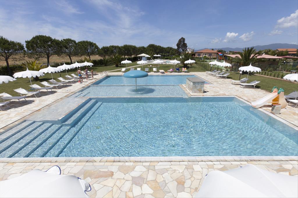 Residence Fattoria Maremmana - Piscina