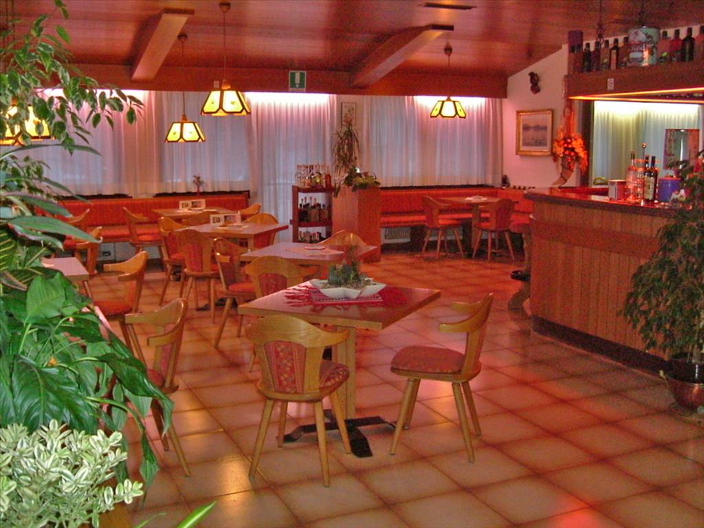 Hotel Ferrari - Bar