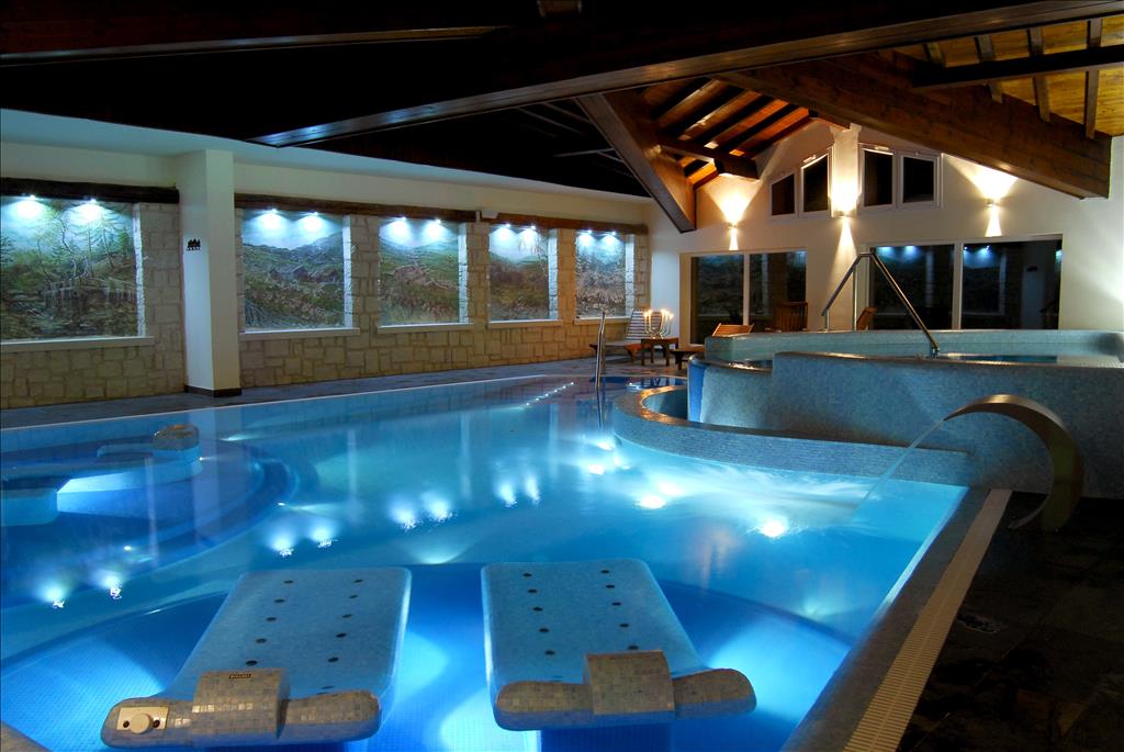 Hotel Gaarten  - Piscina