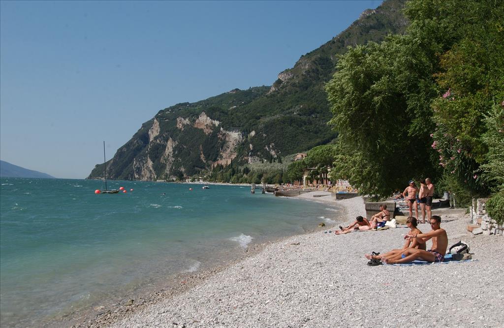 Camping  Garda - Spiaggia