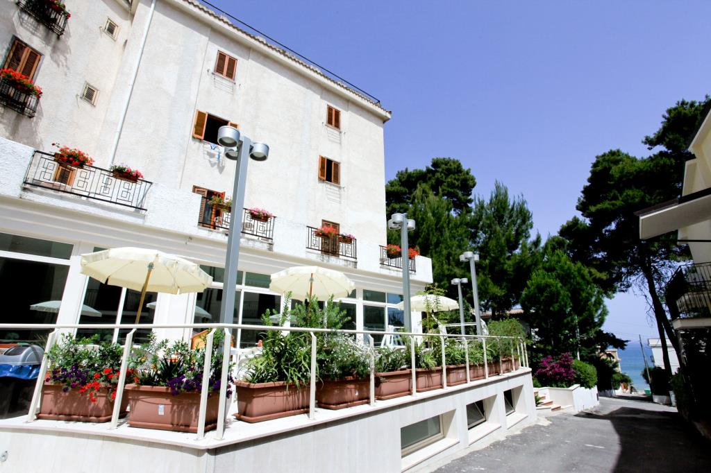 Hotel Garden - Esterno