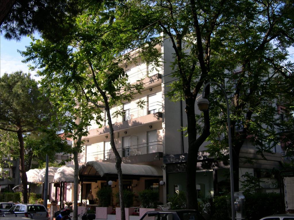 Hotel Garisenda - Esterno