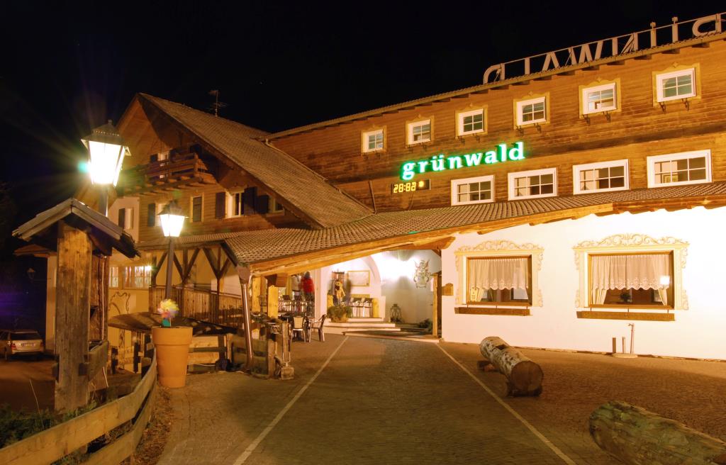 Hotel Grünwald - Esterno