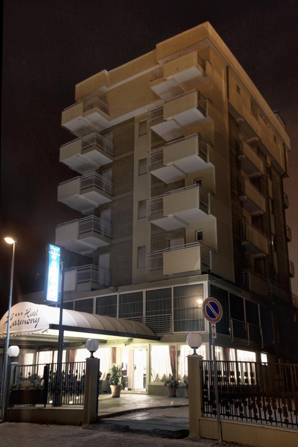 Hotel Harmony - Esterno
