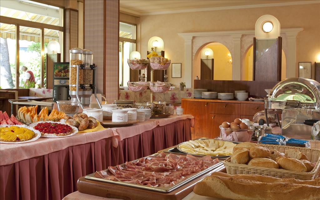 Hotel Harrys' Garden - Buffet