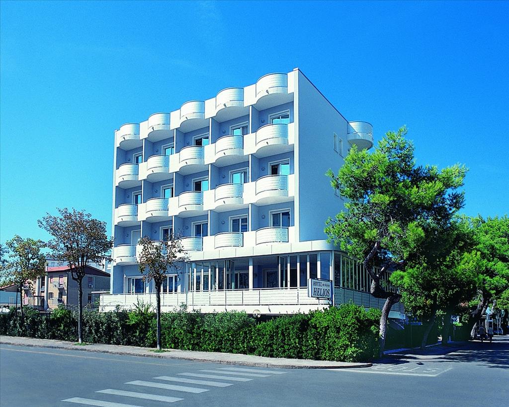 Hotel Helios - Estarno
