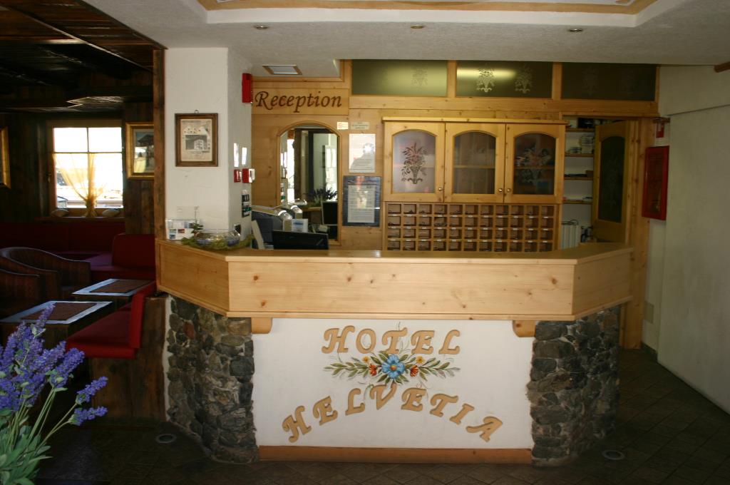 Hotel Helvetia - Reception