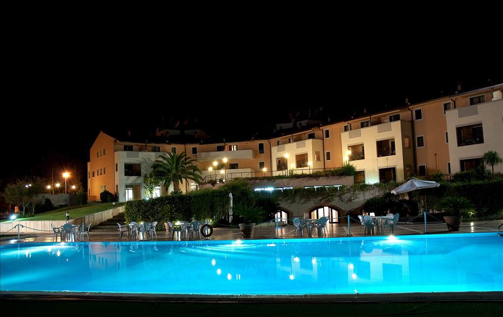 Hotel Heraclea - Piscina