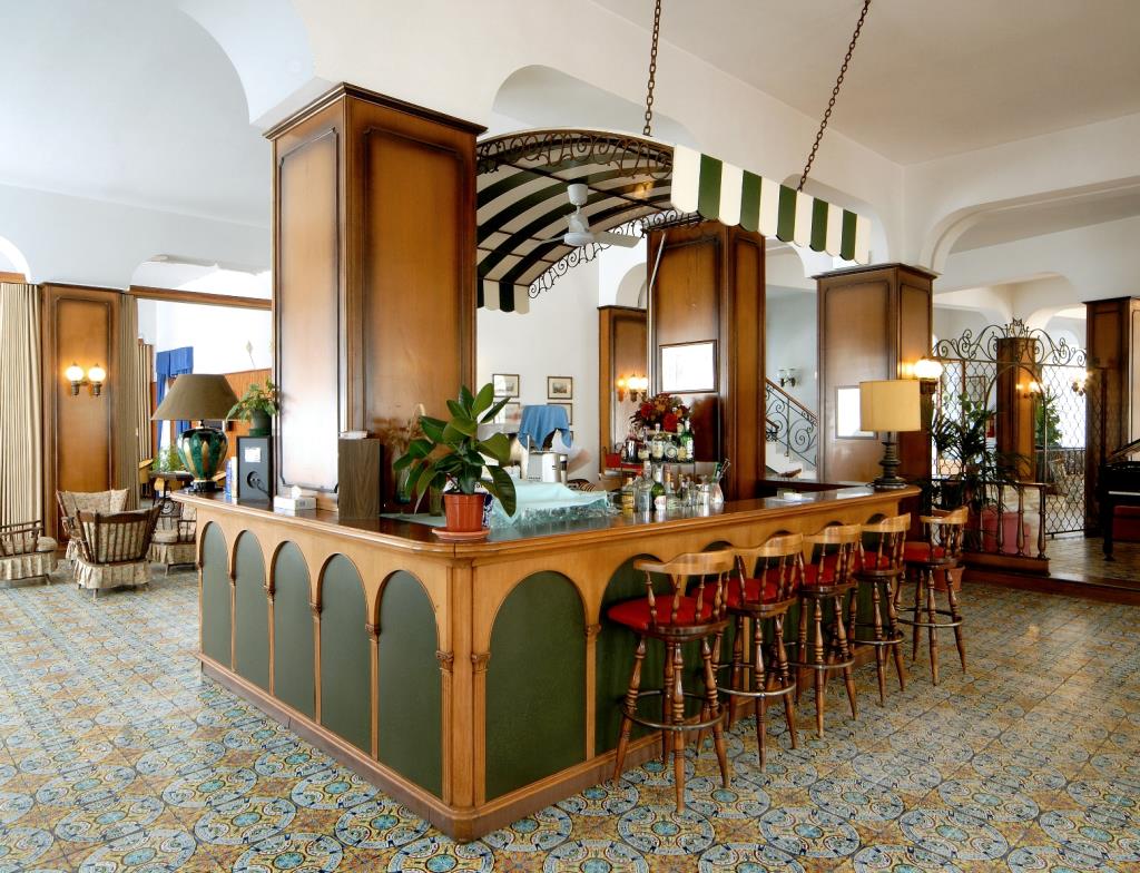 Grand Hotel Excelsior - Bar