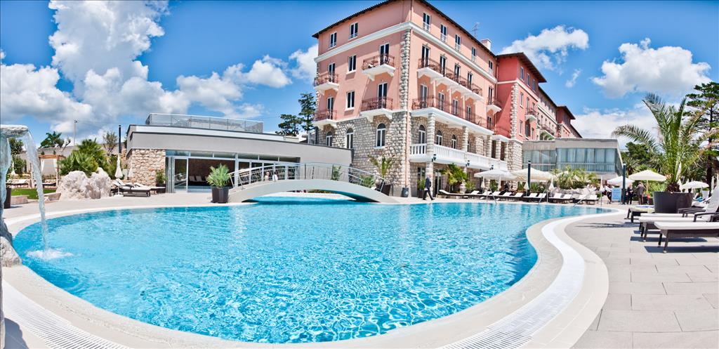 Grand Hotel Imperial - Piscina