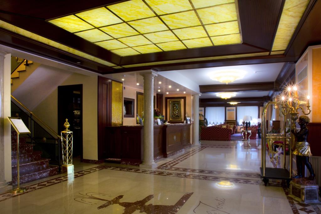 Grand Hotel Le Fonti - Hall
