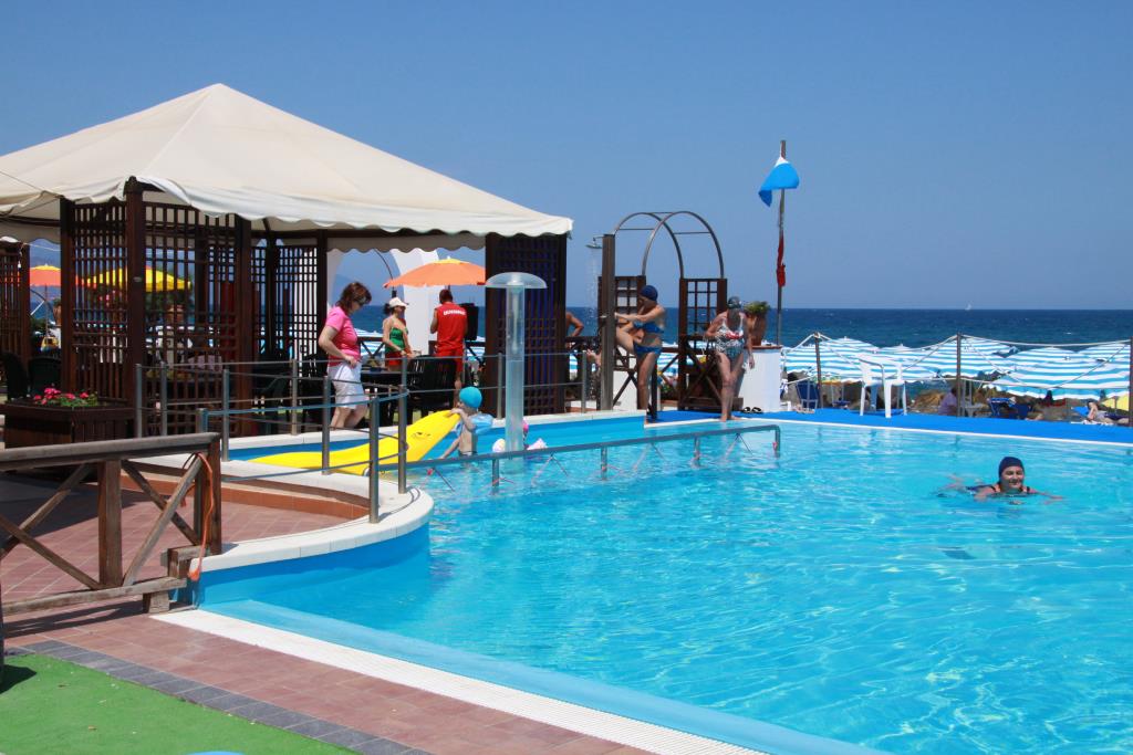 Hotel Il Gabbiano Beach - Piscina