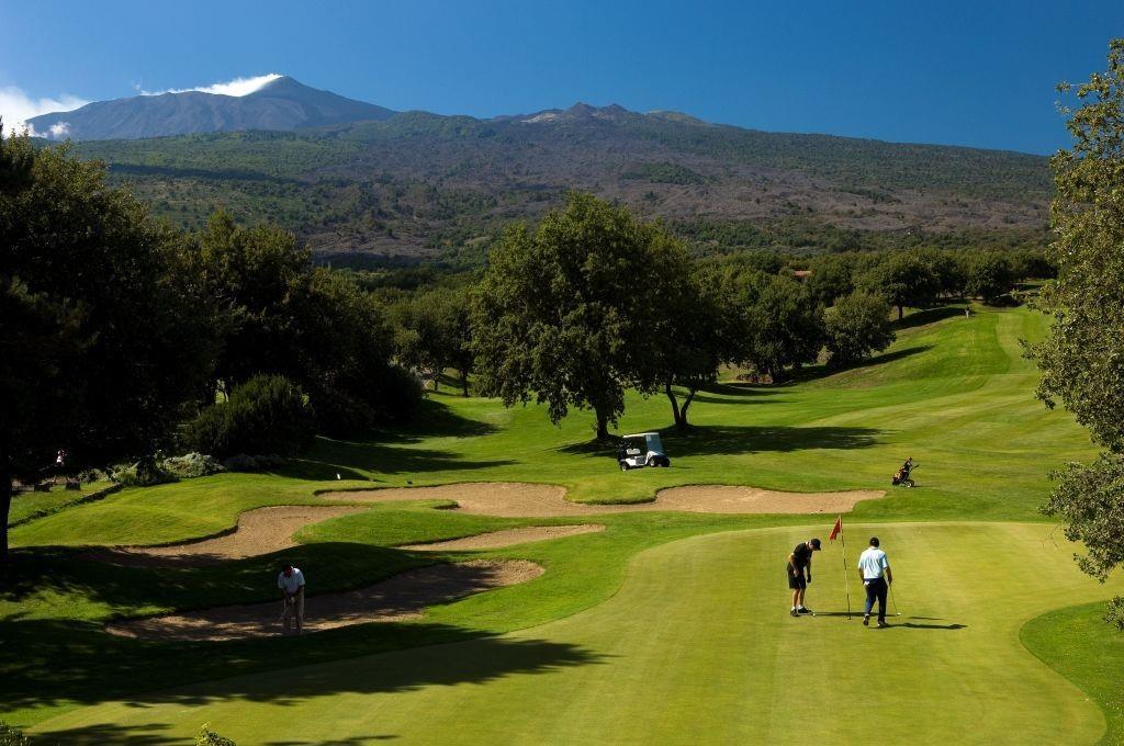 Villaggio Il Picciolo Etna Golf Resort - Esterno