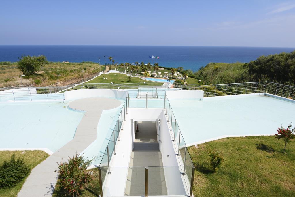 Hotel Infinity Beach Resort - Esterno