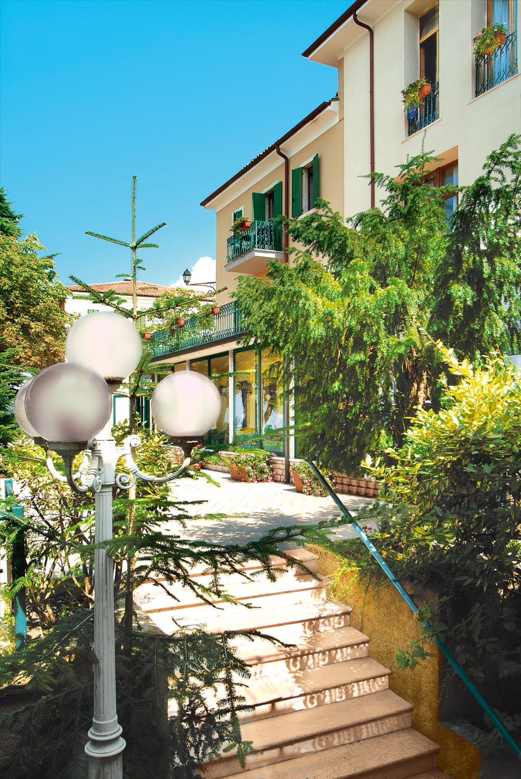 Hotel Jolanda - Esterno