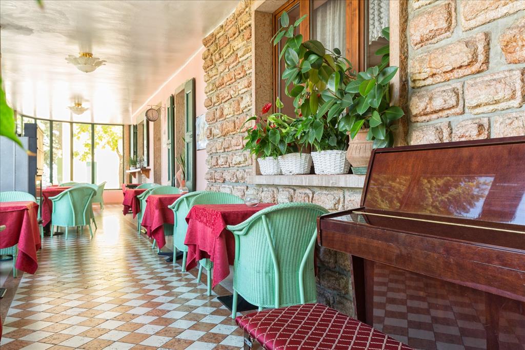 Hotel Jolanda - Esterno