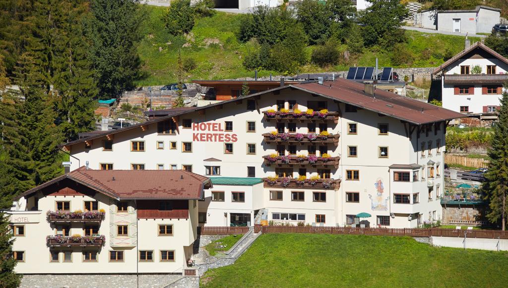 Hotel Kertess - Esterno