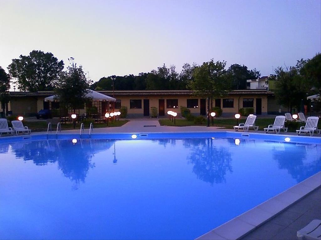 Hotel Koko - Piscina