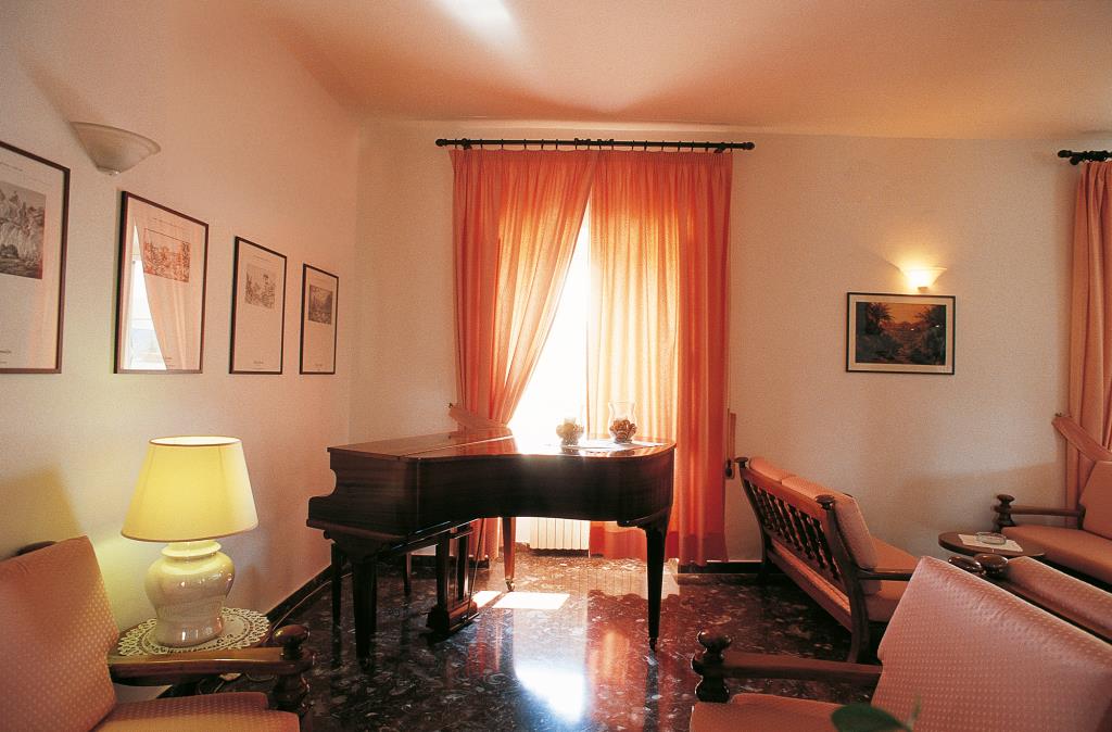 Hotel La Luna - Pianoforte