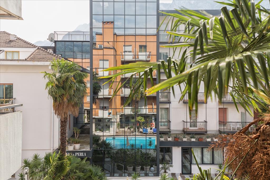 Hotel La Perla - Esterno