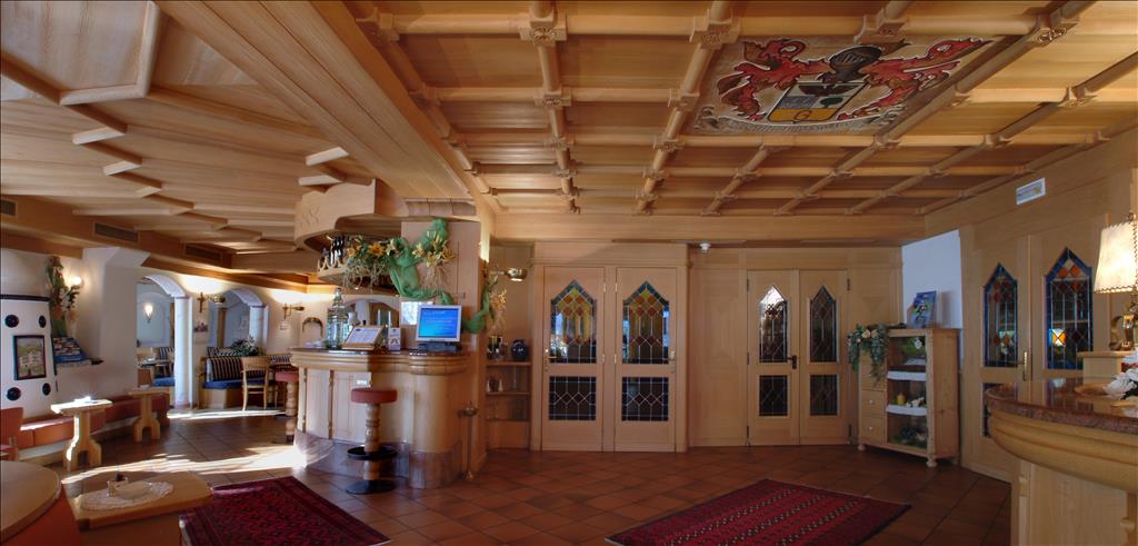 Hotel La Roccia - Hall