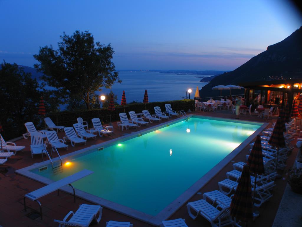 Residence La Rotonda - Piscina