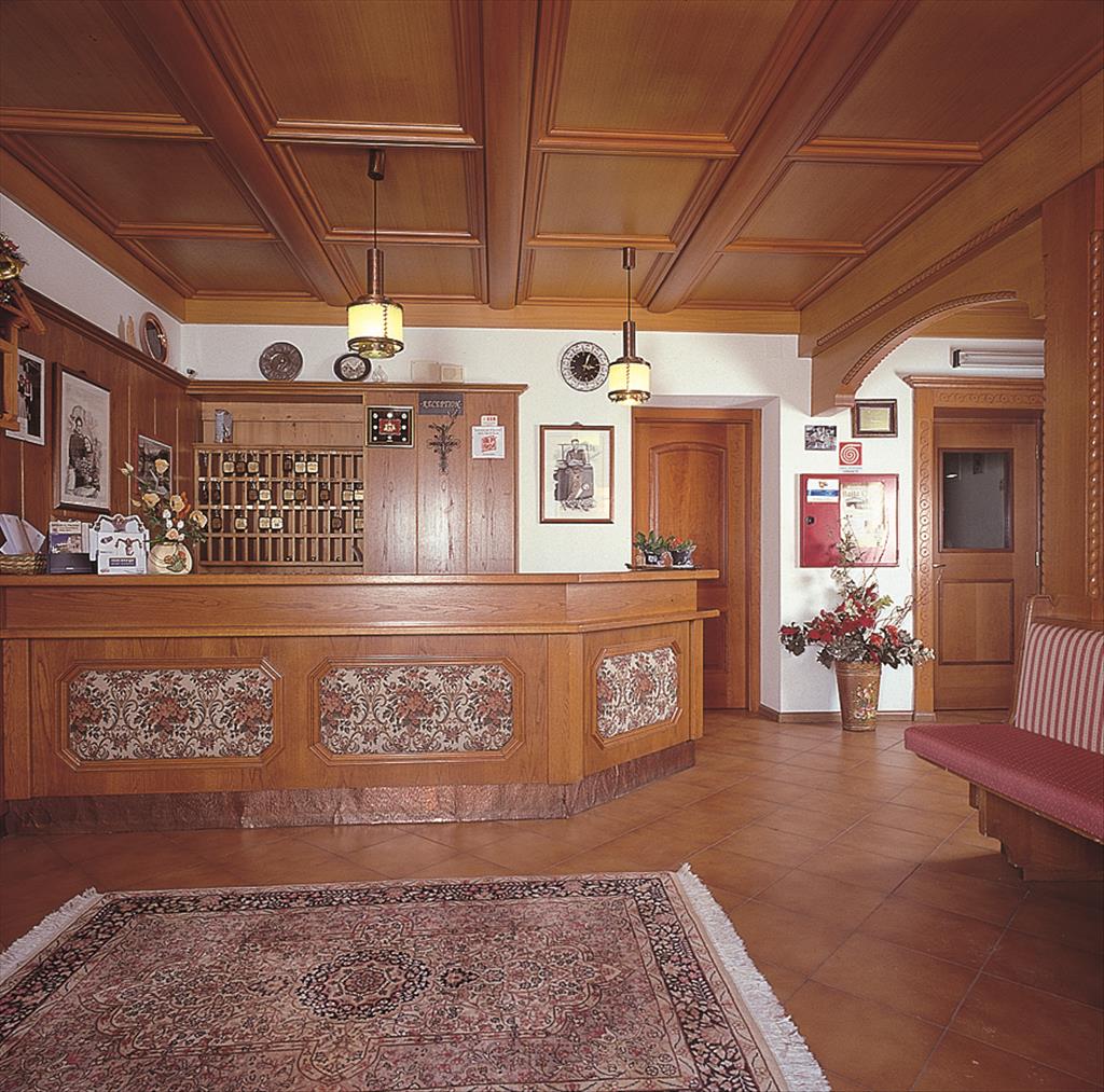 Hotel Latemar - Reception