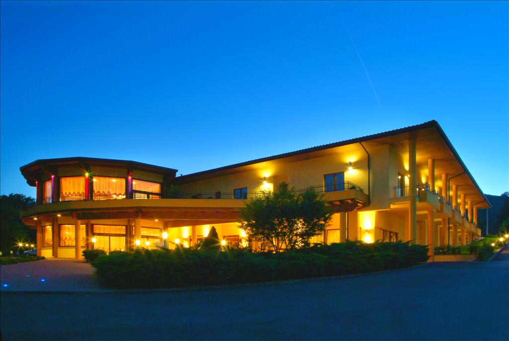 Hotel Le Grotte - Genga