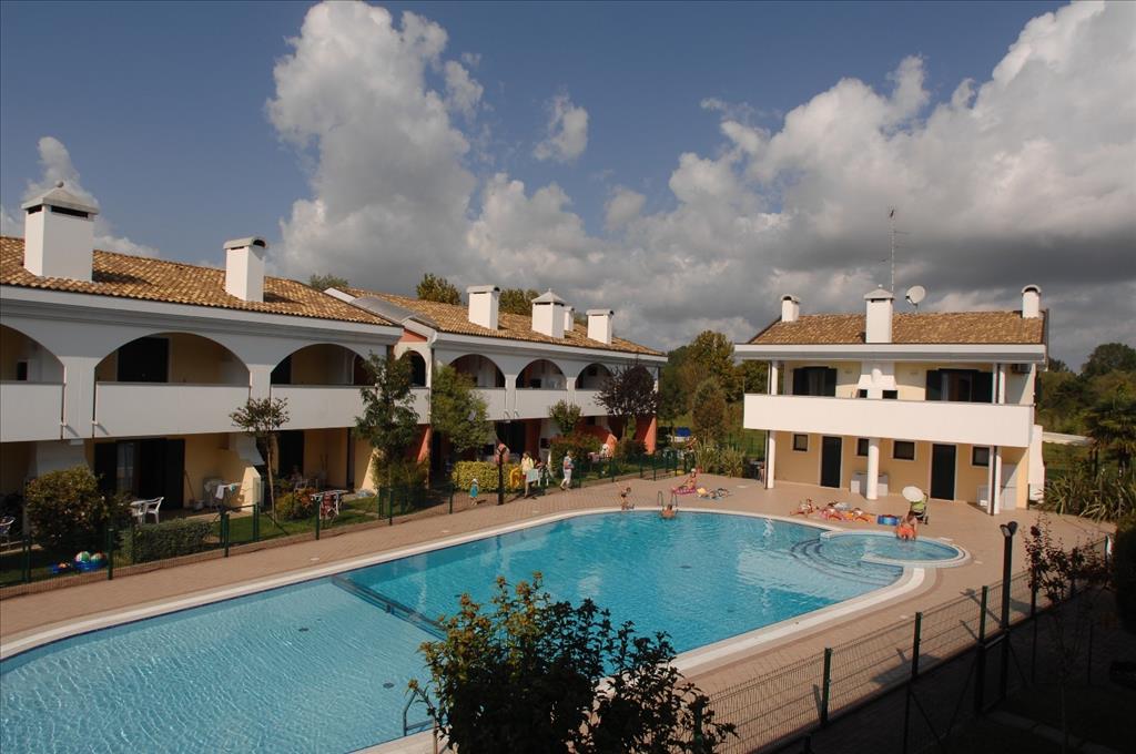 Villaggio Leopardi - Piscina