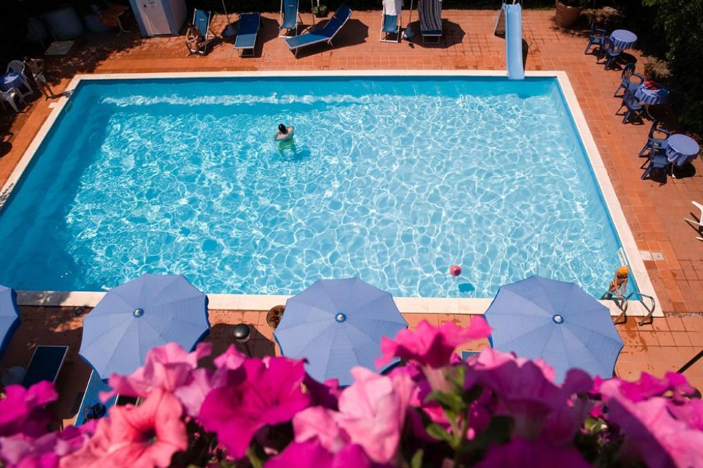 Hotel Leuco' - Piscina