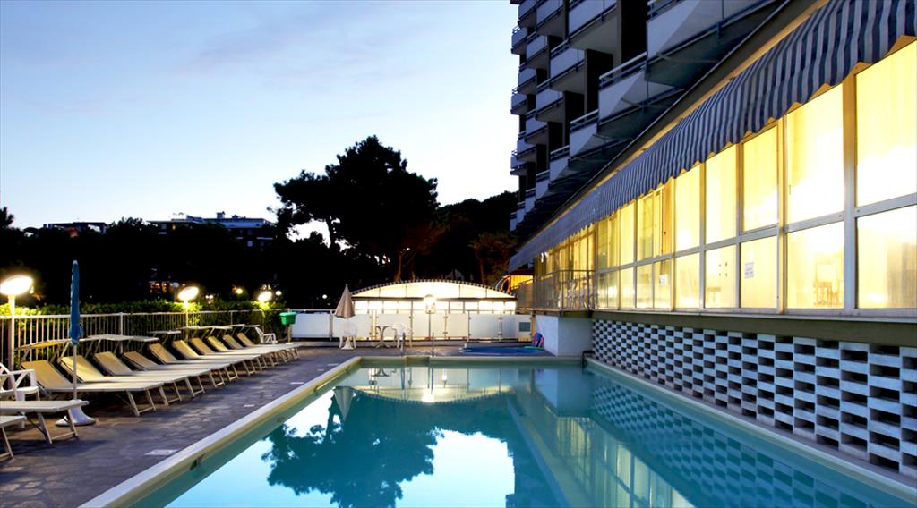 Hotel Lido - Piscina
