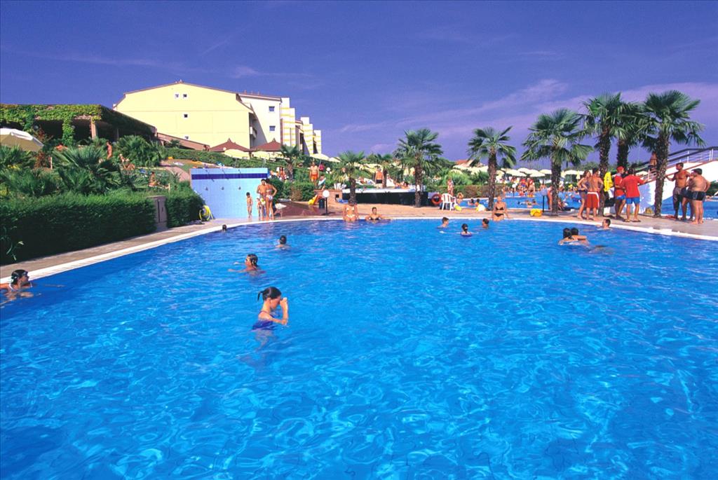 Hotel Loano 2 Village - Piscina