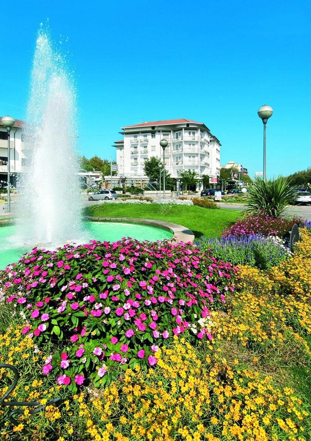 Hotel Lungomare  - Esterno