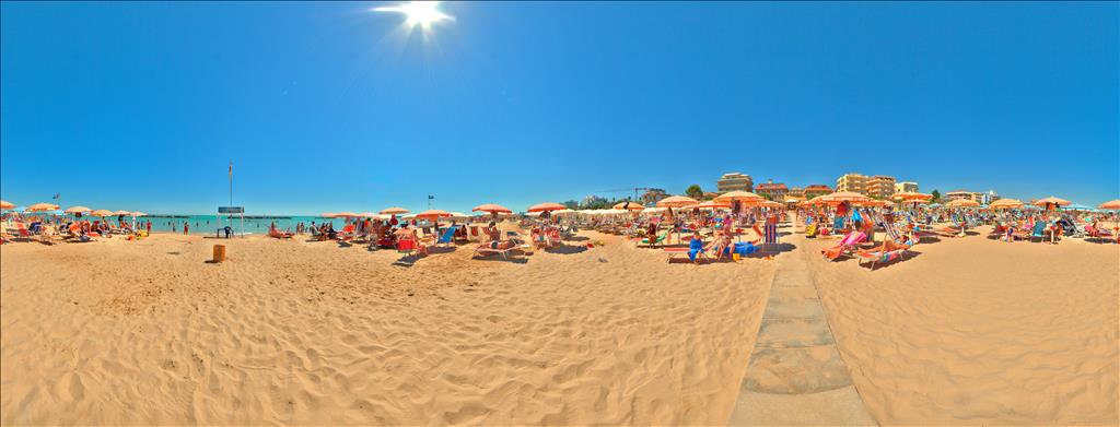 Hotel Marconi - EsternoSpiaggia