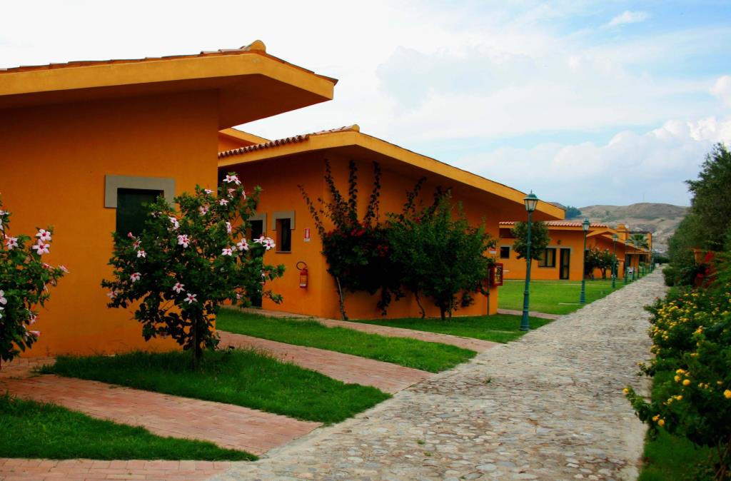 Villaggio Marina del Marchese - Struttura