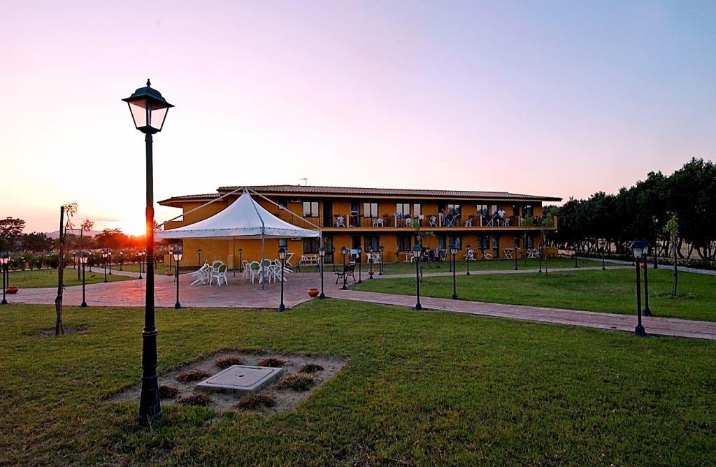 Villaggio Marina del Marchese - Struttura