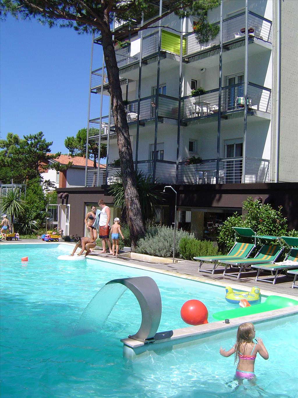 Hotel Martini - Piscina