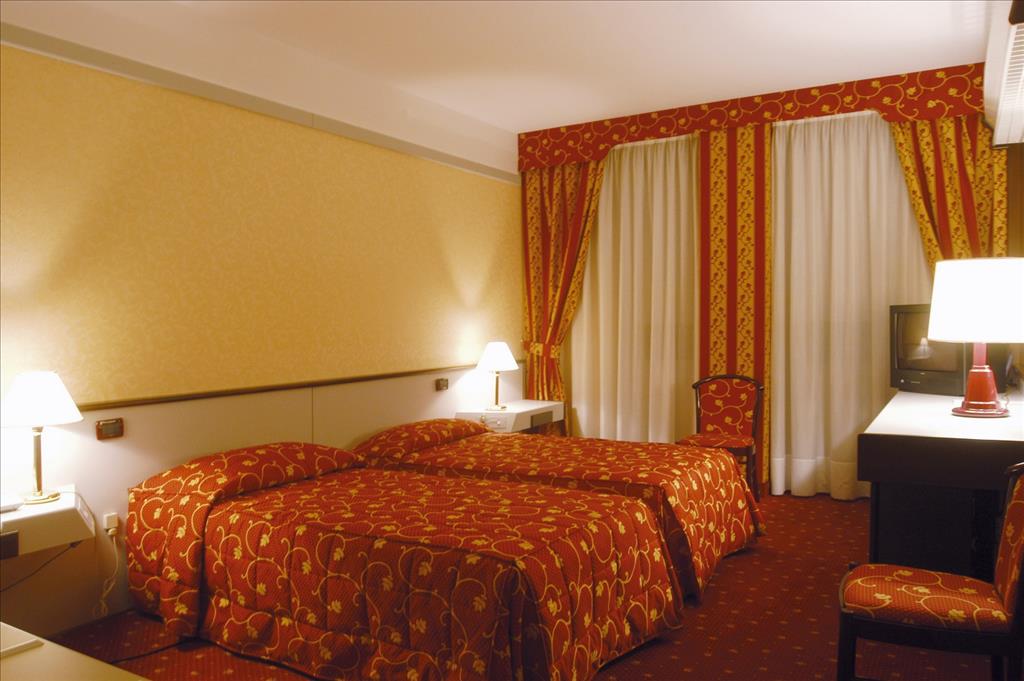 Hotel Maxim - Camera