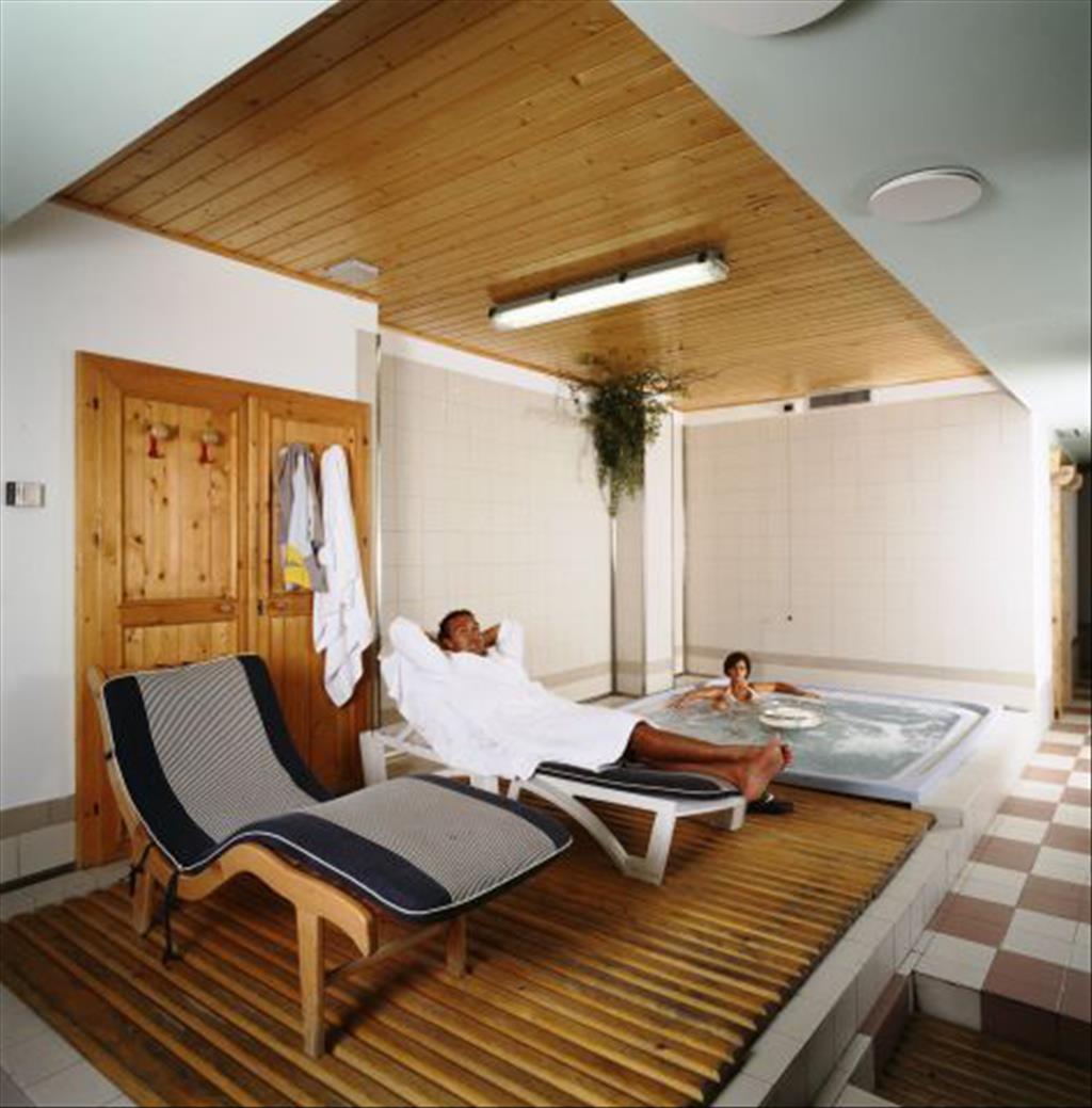 Hotel Medil - Campitello di Fassa