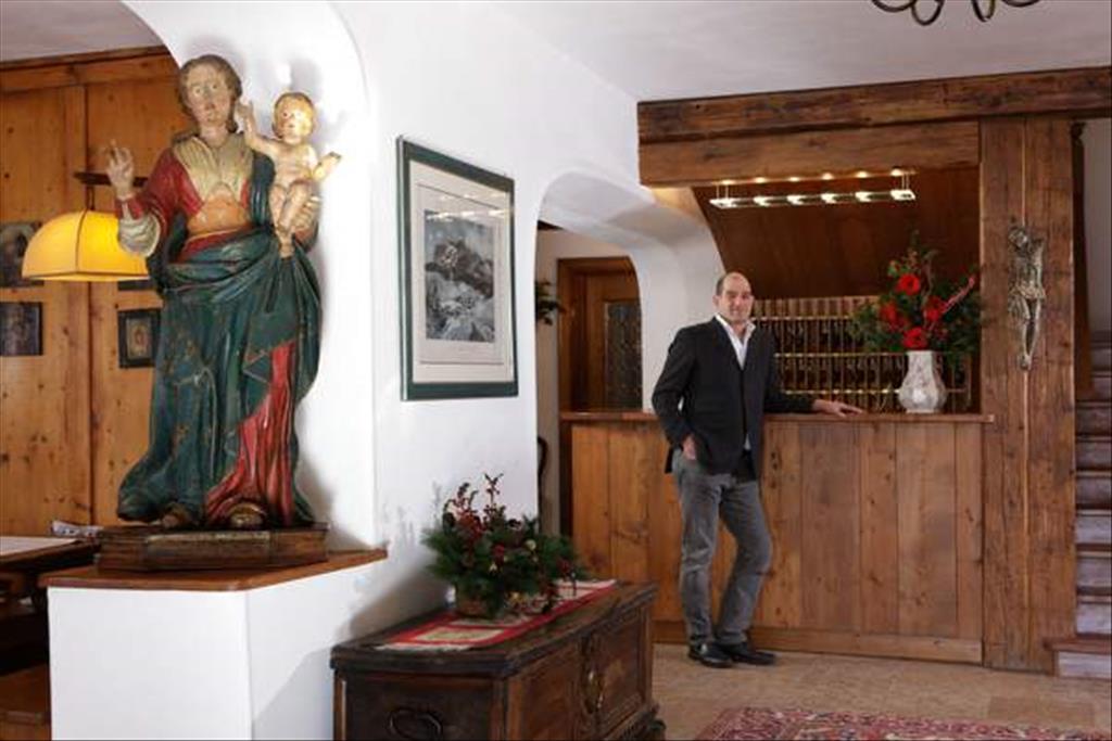 Hotel Menardi - Reception