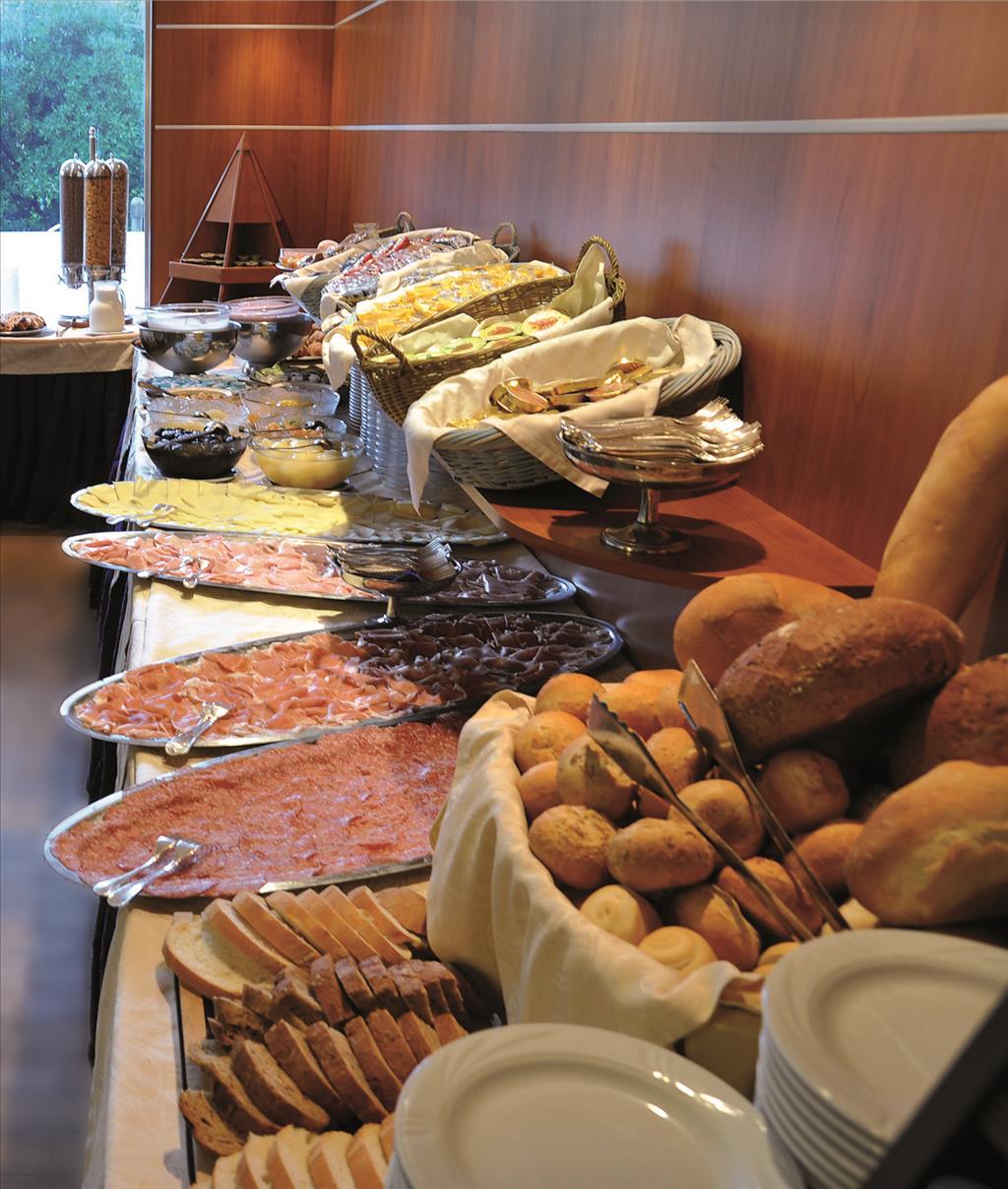 Hotel Meridianus - Buffet
