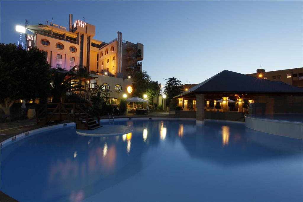 Hotel Miceneo Palace - Piscina