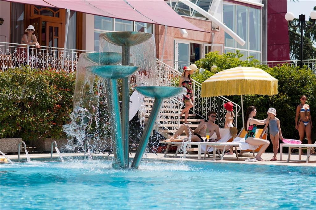 Hotel Millepini - Piscina