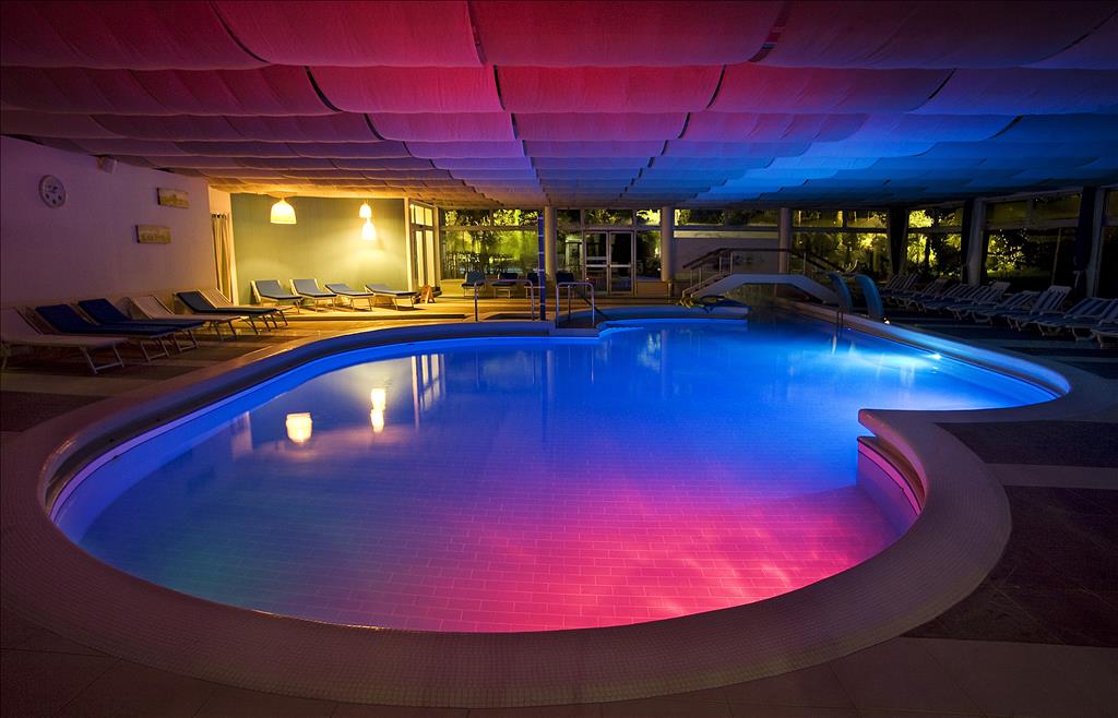 Hotel Mioni Royal San - PiscinaInterna