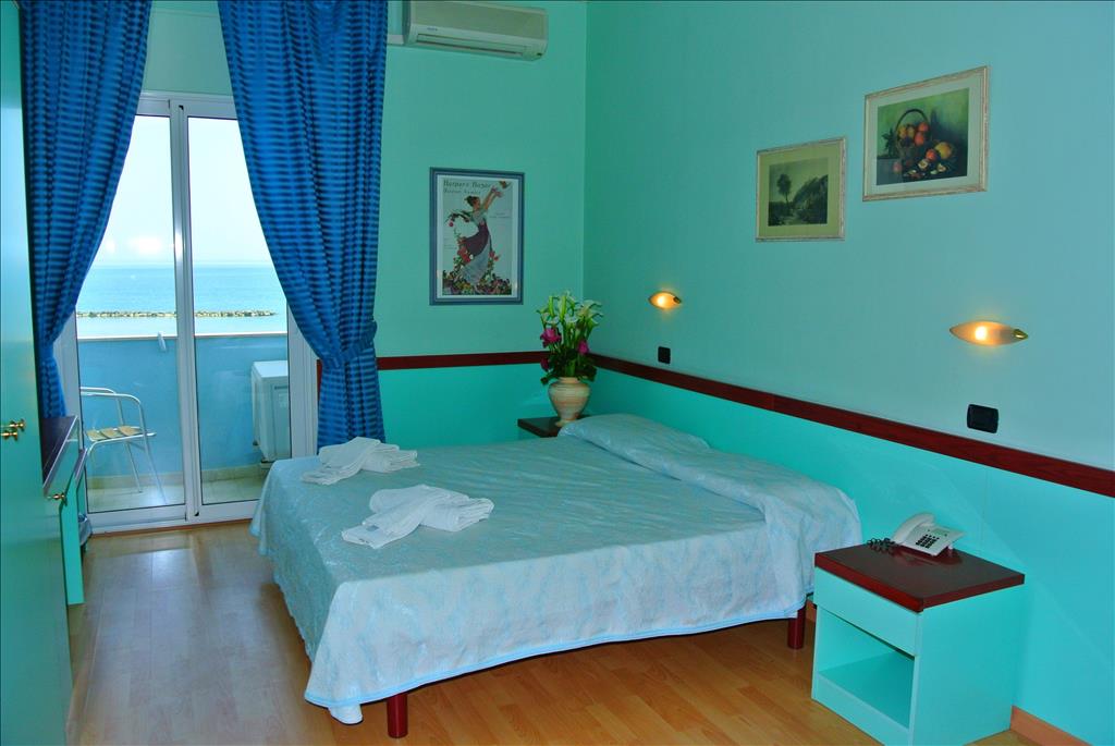 Hotel Mirage - Camera