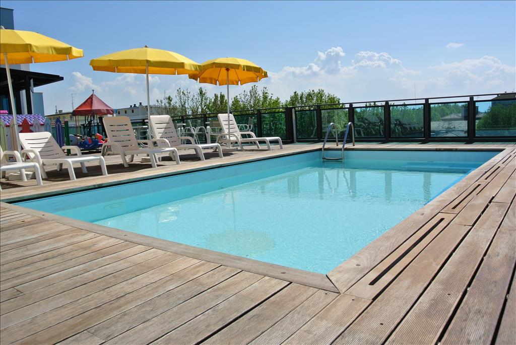 Hotel Mirage - Piscina